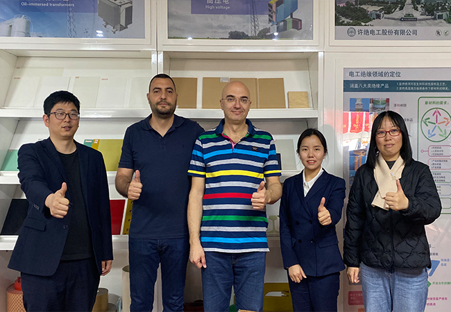 Lebanese Customers visit ztelecgroup