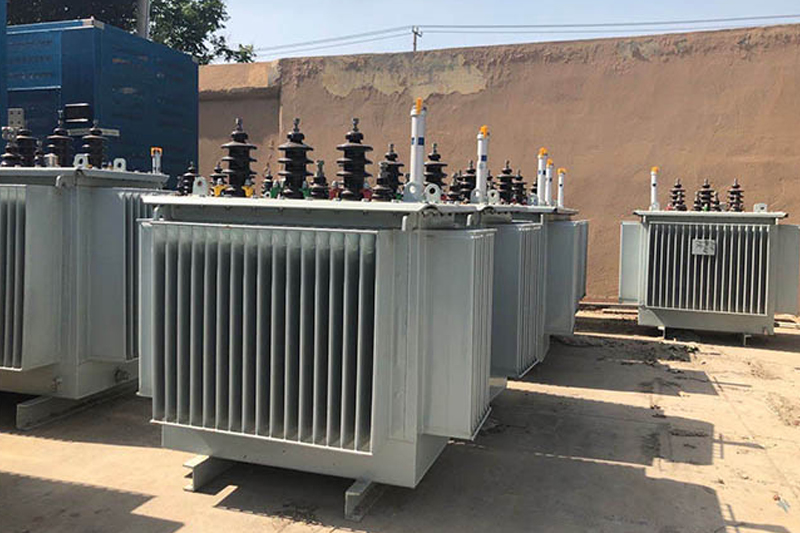 Silicon steel core reduces transformer losses