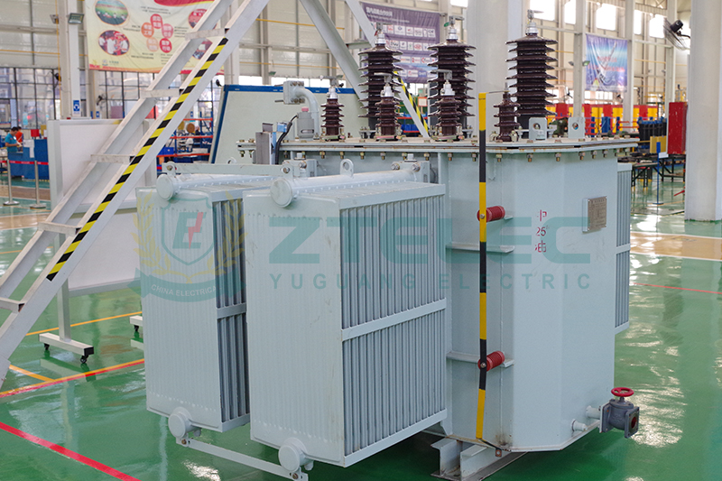 DYN11 oil immersed transformer